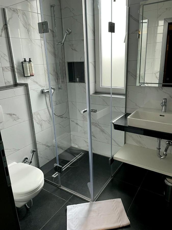 Swiss Plus Hotel Bihac Bagian luar foto