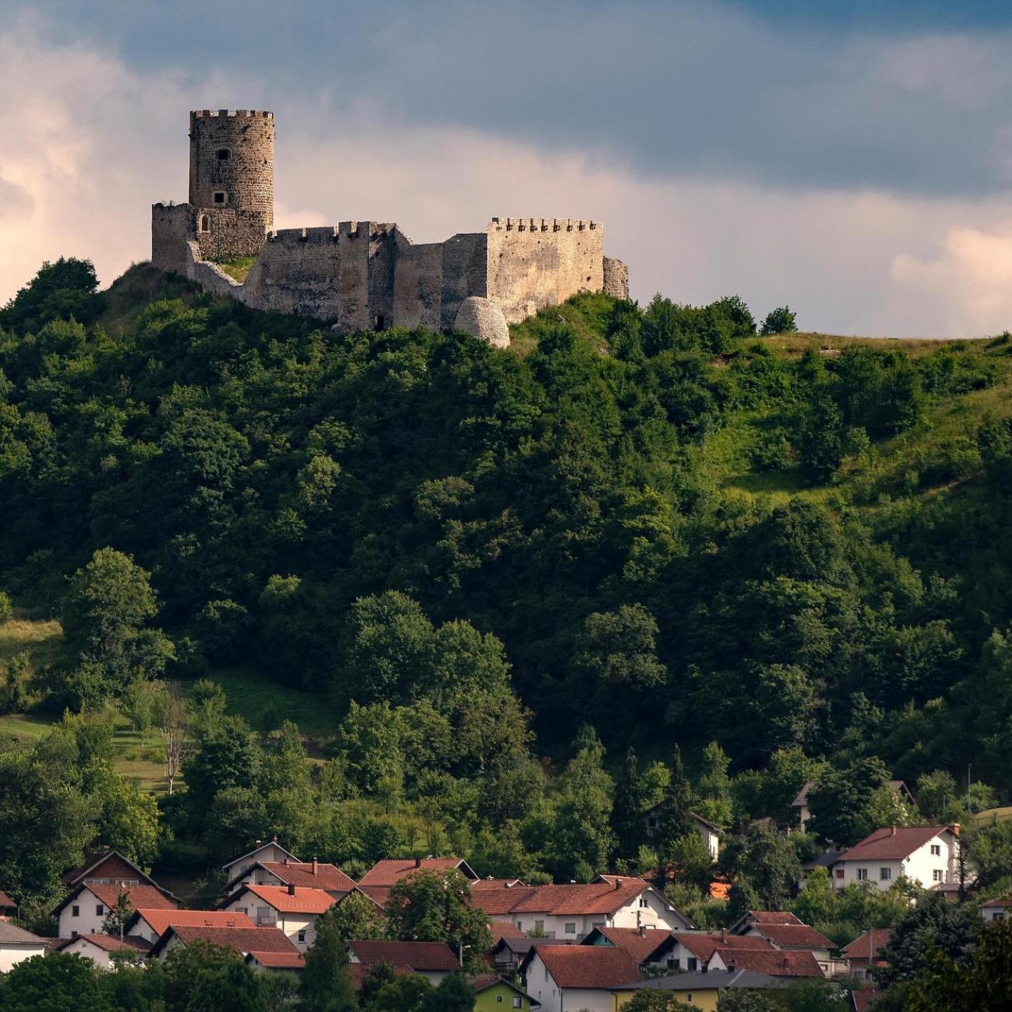 Swiss Plus Hotel Bihac Bagian luar foto